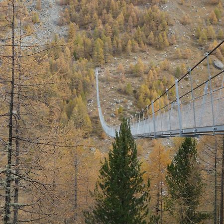 Apartament Haus Valaisia - Randa Bei Zermatt Zewnętrze zdjęcie