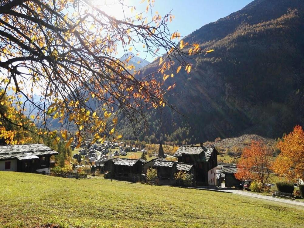 Apartament Haus Valaisia - Randa Bei Zermatt Zewnętrze zdjęcie